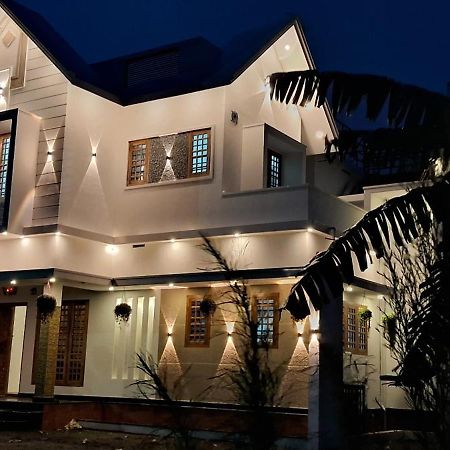 Ramakkalmedu Rockland Holidays מראה חיצוני תמונה